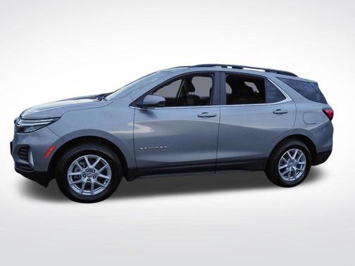 Sterling Gray Metallic 2024 Chevrolet Equinox LT
