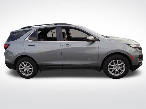 Sterling Gray Metallic 2024 Chevrolet Equinox LT