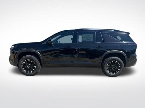 Mosaic Black Metallic 2026 Chevrolet Traverse Z71