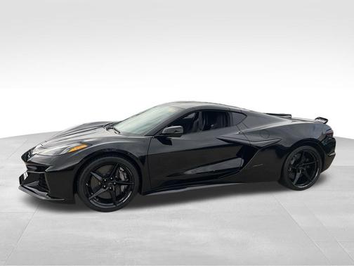 2025 Chevrolet Corvette E-Ray