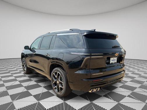 Mosaic Black Metallic 2026 Chevrolet Traverse High Country