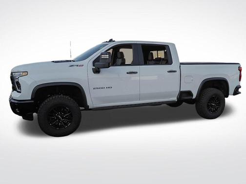 Summit White 2024 Chevrolet Silverado 2500 ZR2