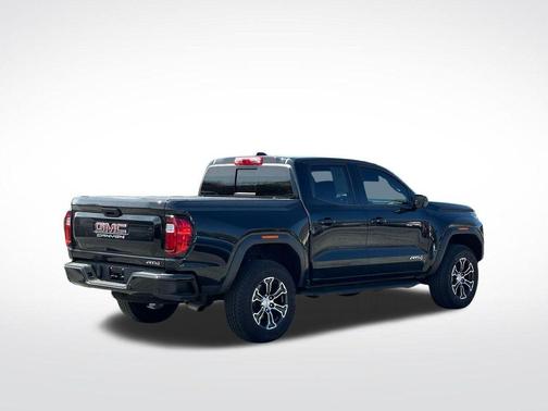 Onyx Black 2024 GMC Canyon AT4