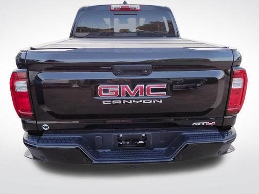 Onyx Black 2024 GMC Canyon AT4