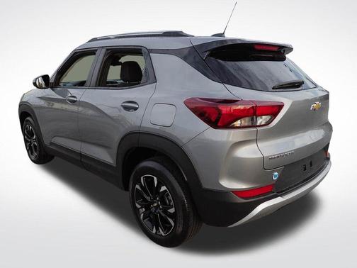 Sterling Gray Metallic 2023 Chevrolet Trailblazer LT