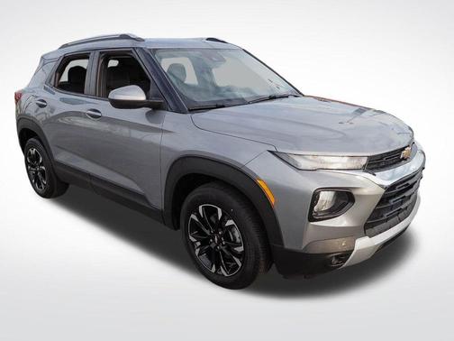 Sterling Gray Metallic 2023 Chevrolet Trailblazer LT