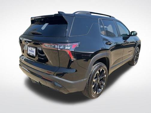 Mosaic Black Metallic 2026 Chevrolet Equinox RS