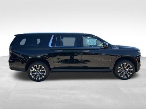 2025 Chevrolet Suburban High Country