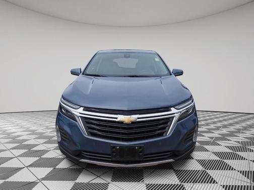 Lakeshore Blue Metallic 2024 Chevrolet Equinox LT