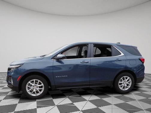 Lakeshore Blue Metallic 2024 Chevrolet Equinox LT