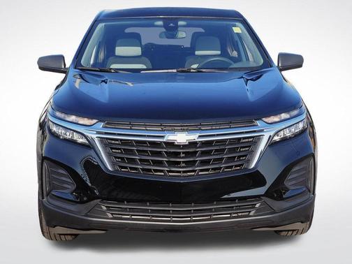 Mosaic Black Metallic 2024 Chevrolet Equinox LS