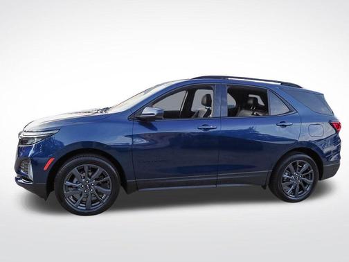 Blue Glow Metallic 2022 Chevrolet Equinox RS