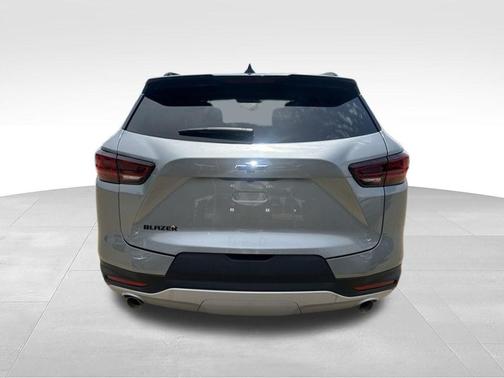 Sterling Gray Metallic 2026 Chevrolet Blazer LT