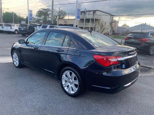 2012 Chrysler 200 Touring