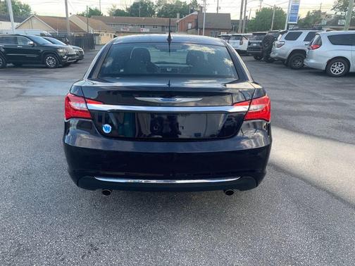 2012 Chrysler 200 Touring