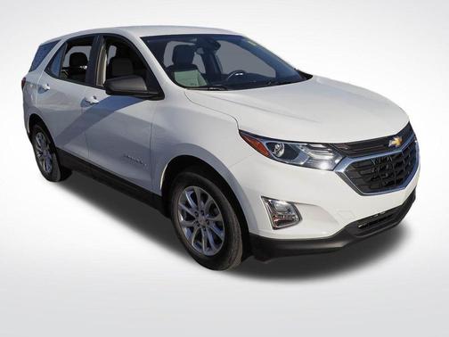 Summit White 2021 Chevrolet Equinox LS