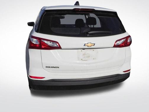 Summit White 2021 Chevrolet Equinox LS