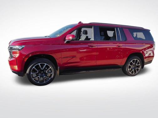 Cherry Red Tintcoat 2022 Chevrolet Suburban RST