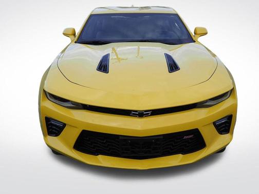 Bright Yellow 2016 Chevrolet Camaro 2SS