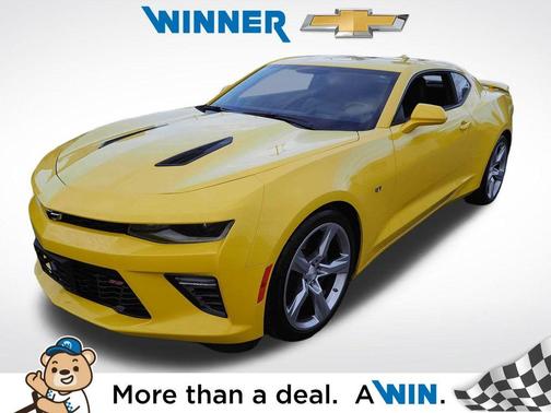Bright Yellow 2016 Chevrolet Camaro 2SS