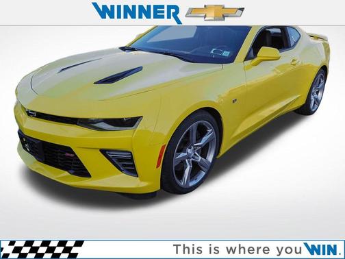 Bright Yellow 2016 Chevrolet Camaro 2SS