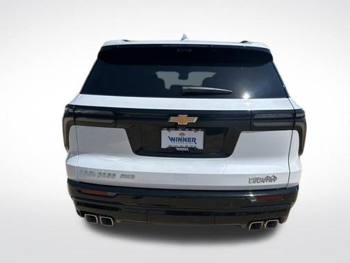 Polar White 2026 Chevrolet Traverse High Country