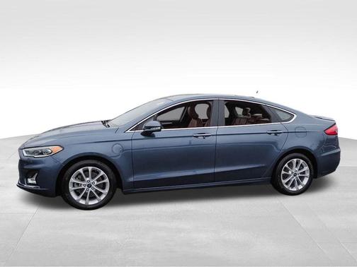 2019 Ford Fusion Energi Titanium