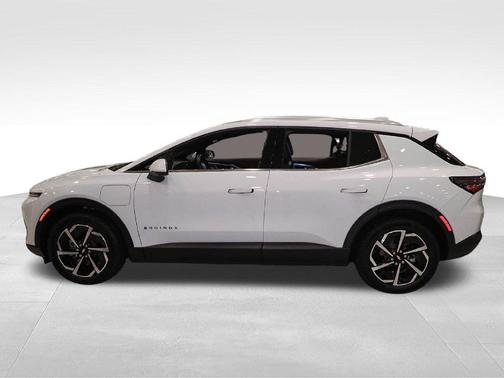 Summit White 2026 Chevrolet Equinox EV LT 2