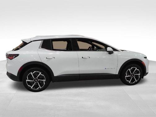 Summit White 2026 Chevrolet Equinox EV LT 2