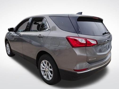 Pepperdust Metallic 2019 Chevrolet Equinox 1LT
