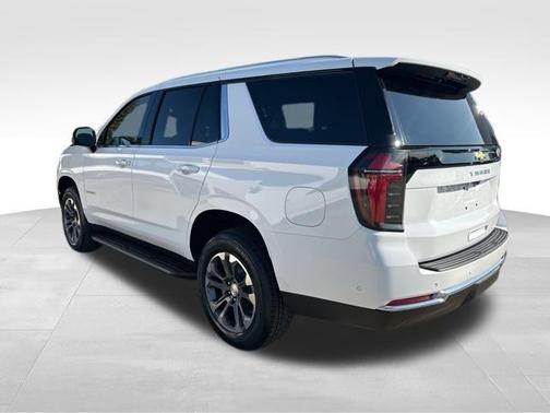 2025 Chevrolet Tahoe LS