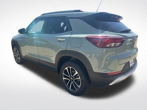 Green 2026 Chevrolet Trailblazer LT