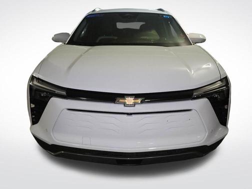 Summit White 2025 Chevrolet Blazer EV LT