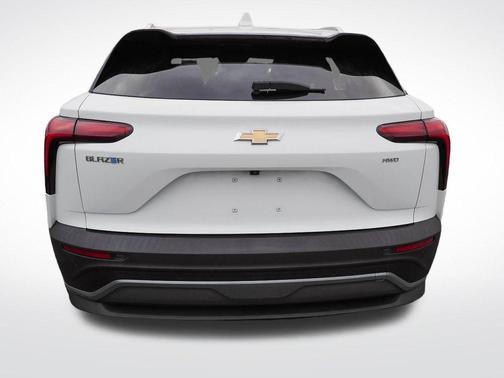 Summit White 2025 Chevrolet Blazer EV LT