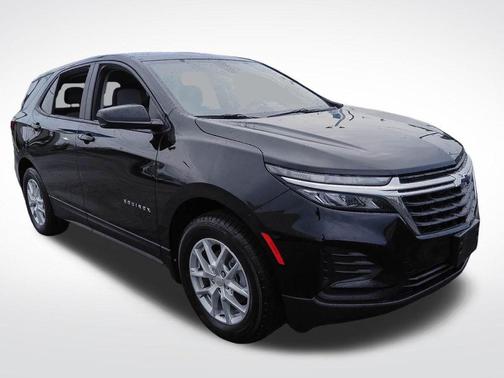 Mosaic Black Metallic 2023 Chevrolet Equinox LS