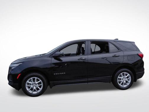 Mosaic Black Metallic 2023 Chevrolet Equinox LS