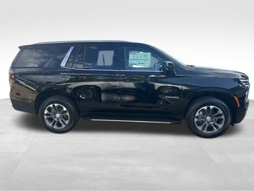 2025 Chevrolet Tahoe LS