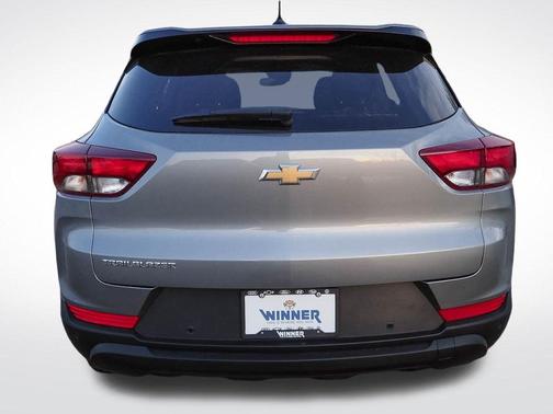 Sterling Gray Metallic 2025 Chevrolet Trailblazer LS