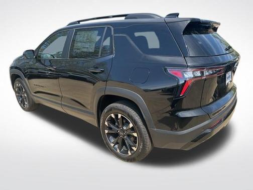 Mosaic Black Metallic 2026 Chevrolet Equinox RS