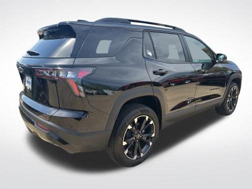 Mosaic Black Metallic 2026 Chevrolet Equinox RS