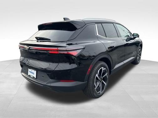 2026 Chevrolet Equinox EV LT 2