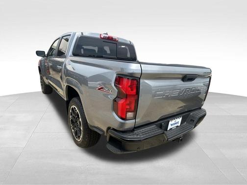Sterling Gray Metallic 2026 Chevrolet Colorado Z71