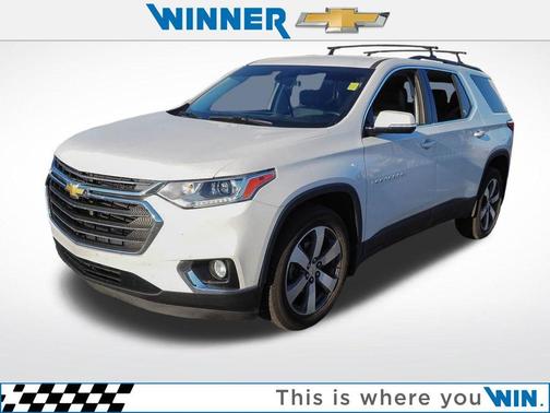 Iridescent Pearl Tricoat 2019 Chevrolet Traverse LT Leather