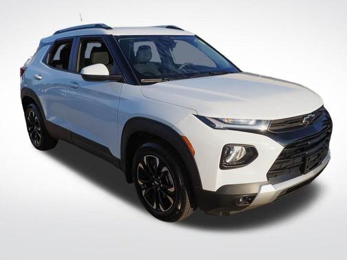 Summit White 2023 Chevrolet Trailblazer LT