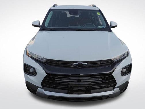 Summit White 2023 Chevrolet Trailblazer LT