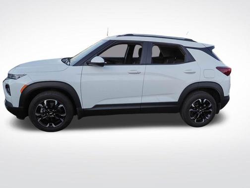 Summit White 2023 Chevrolet Trailblazer LT