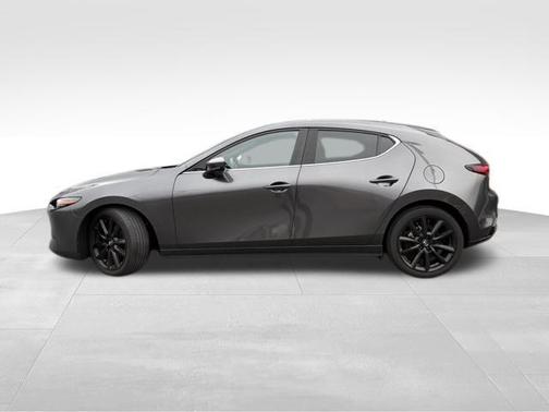 2022 Mazda Mazda3 FWD w/Premium Package