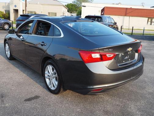 2017 Chevrolet Malibu Hybrid