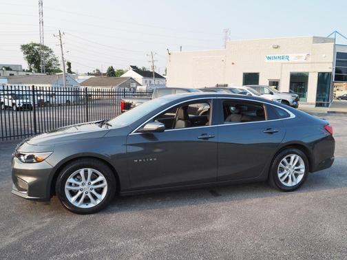 2017 Chevrolet Malibu Hybrid