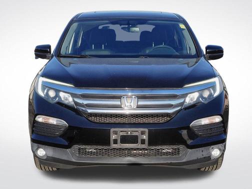 Crystal Black Pearl 2017 Honda Pilot EX-L